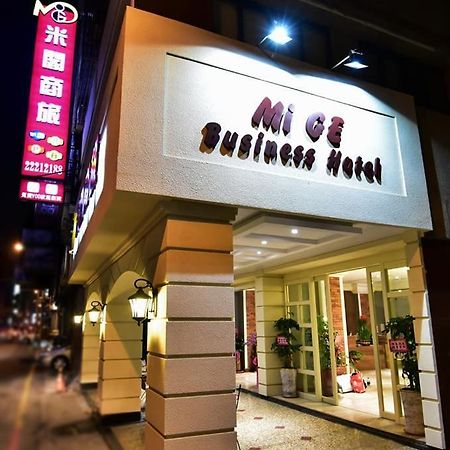 Migo Hotel Taichung Exterior foto
